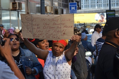 PE municipal workers on strike over back pay from ANC era