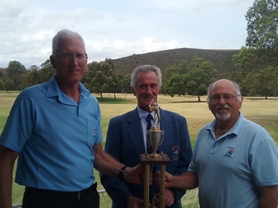 Riversdallers wen Hennie Huysertrofee