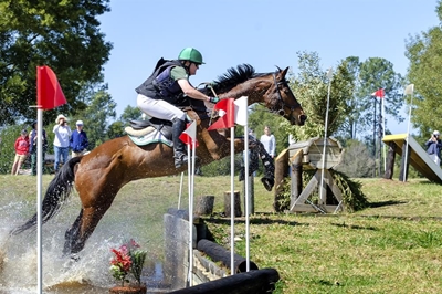 Linda Squair and daughters shine in top-class eventing champs