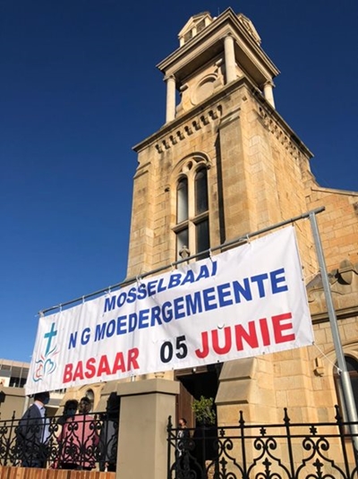 Basaar is anders, maar steeds 'n fees