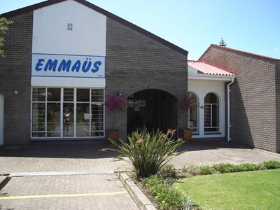 Emmaüs se geldinsamelings-projekte skop af