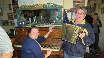 Perdekarre, pannekoek by die ou tolhuis