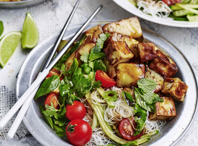 The honey tofu rice noodle salad with a twist!