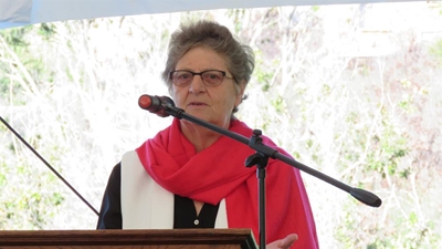 Ex-Reserve Bank governor inspires school leavers