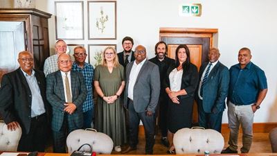 Save 40% on electricity from July 2025 - Mayor Safers