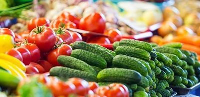 Food prices expected to continue fluctuating in 2018