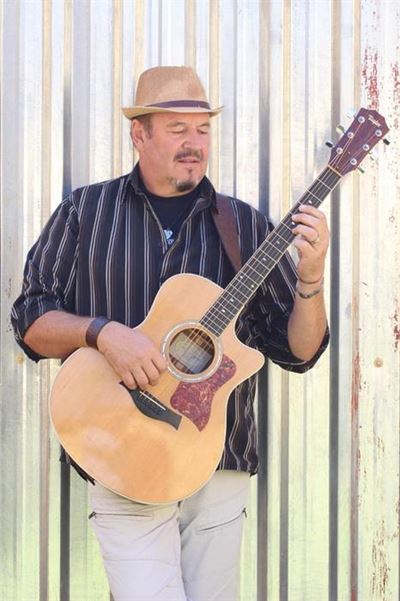 Enjoy golden oldies, support local talent