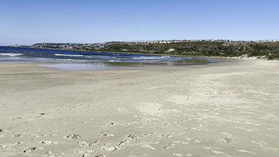 Extreme low tide captured