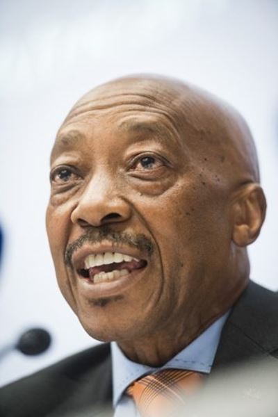 Ramaphosa replaces ‘biased’ Moyane 