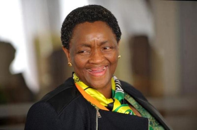 Bathabile Dlamini Asks Mboweni What He Means By Mkhwebane Falling On Her Sword Knysna Plett Herald