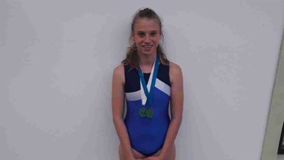 Gimnaste in aksie