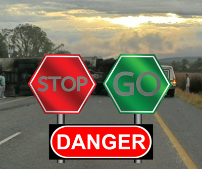 Vragmotor-ongeluk: Stop-en-ry-stelsel by ongelukstoneel