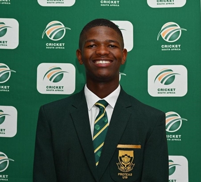Blazer handover ceremony for SA U19s