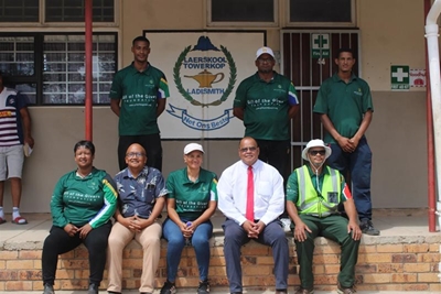 Gift of the Givers help in Ladismith