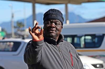 Fed-up taxis strike
