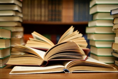 Skenk boeke vir Oliver Twist-projek