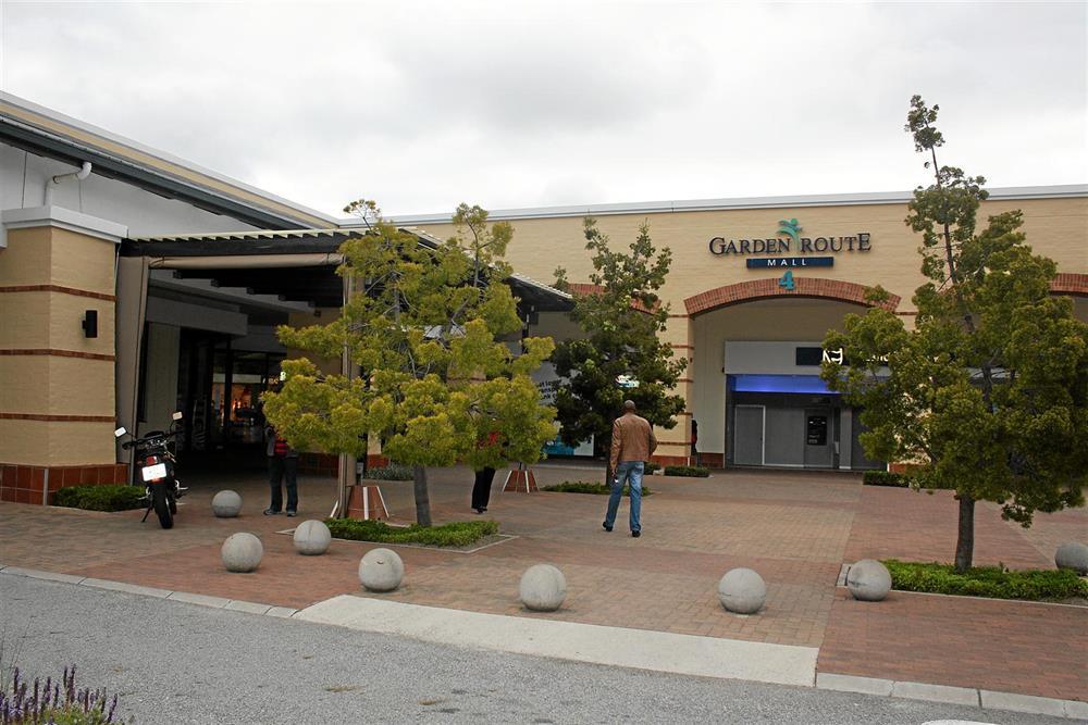 Update Thieves Strike At Garden Route Mall George Herald