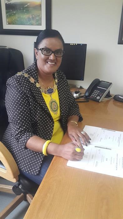 Report gender violence, urges mayor