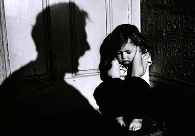 Fietstoer teen kindermishandeling