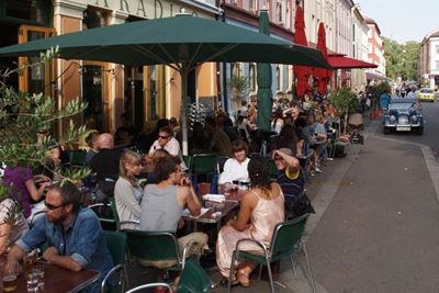 Possible outdoor dining & trading policy