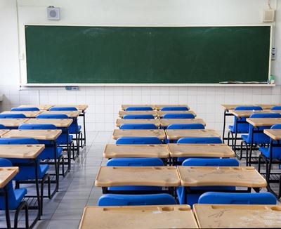 Many rally behind accused teacher