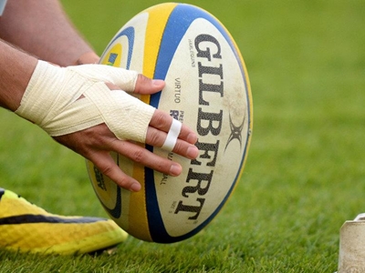 Arende moet hulself regruk