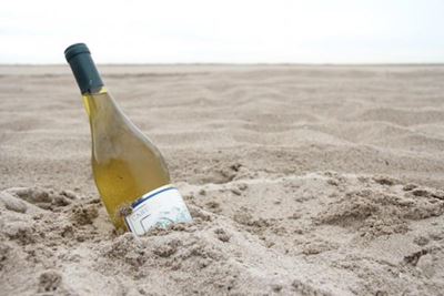 Swaar boete vir drank op strande