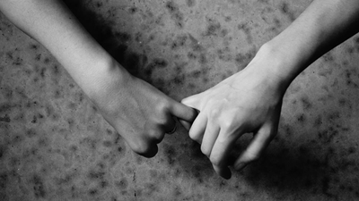 Volunteer to help victims