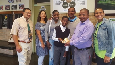Laerskool ondersteun brandslagoffer