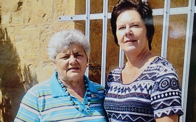 Encourage Alzheimer's patients' appetites