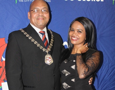 Mayor boosts Amy's Mrs SA dream