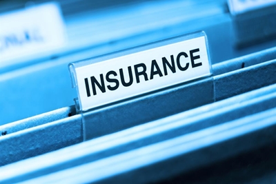 Woman warns against insurance 'risk'