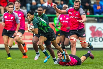 Jong Arende draai krane oop teen Pumas