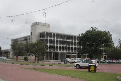 Debonairs-diefstalklag in hof