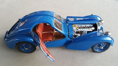 Model cars celebrate German inheritance