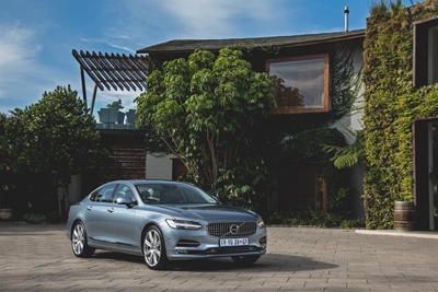 Minimalist elegance - the new Volvo S90 is here