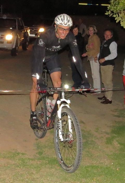 Vrystaat tot Mosselbaai met fiets vir kerk