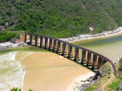 Anglers want road to Kaaimans beach