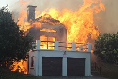 House fires: 14 safety tips