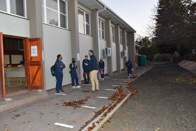 Oudtshoorn-skole slaggereed