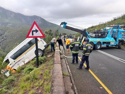 Outeniqua Pass: Slippery when wet