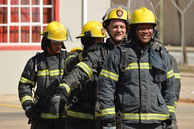 Thrilling firefighters' contest