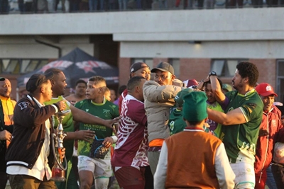 Alle oë op unie oor Bridgton