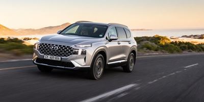 Sharp looking Hyundai Santa Fe arrives with more kit