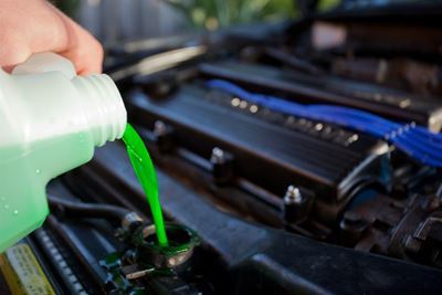 Caring for the car engine this winter