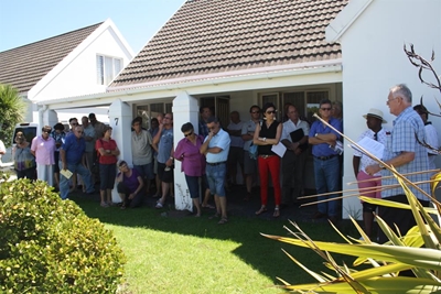 Loerie home sparks interest