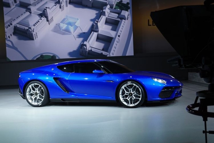 autodealer_1011_7.jpg