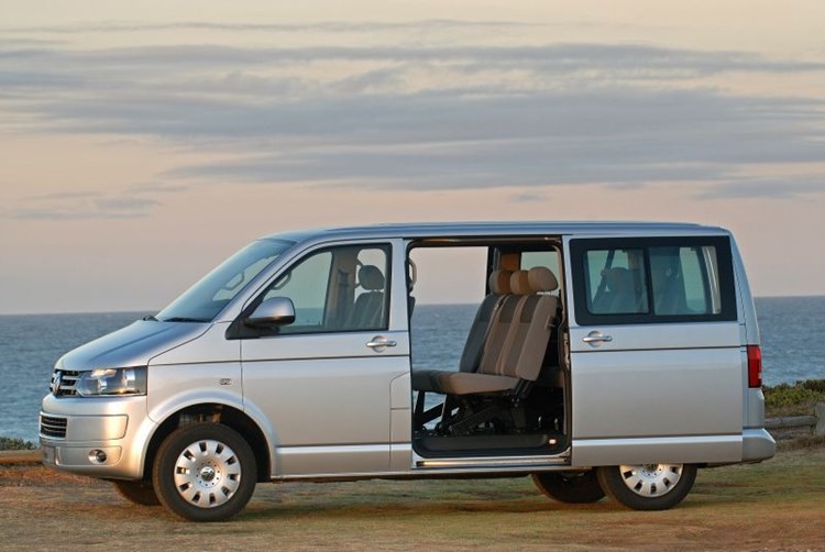 autodealer_1050_2.jpg