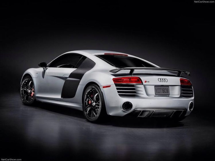 autodealer_1071_2.jpg