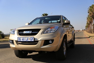 JMC offers Vigus budget bakkie [VIDEO] 